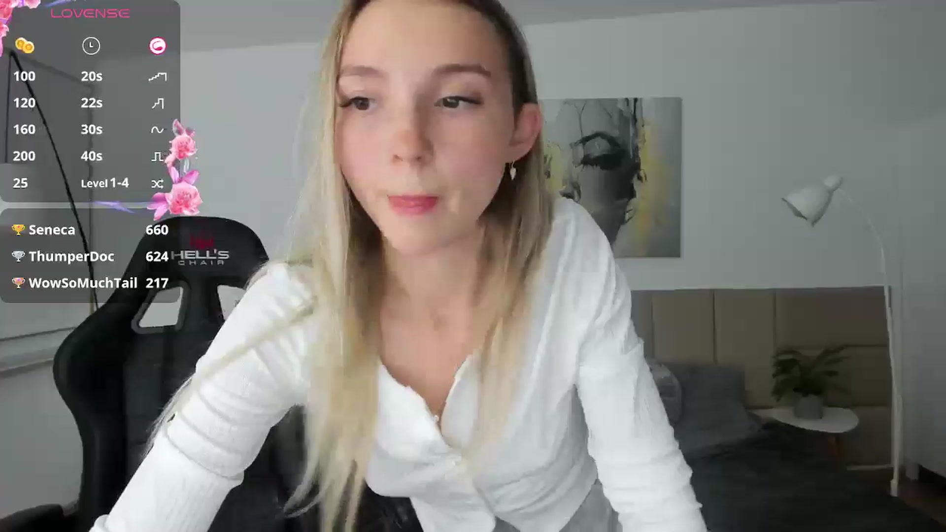Gallery image thumbnail from Daisyy's myfreecams stream on, 09/23/2024, 18:40 image 16 of 20