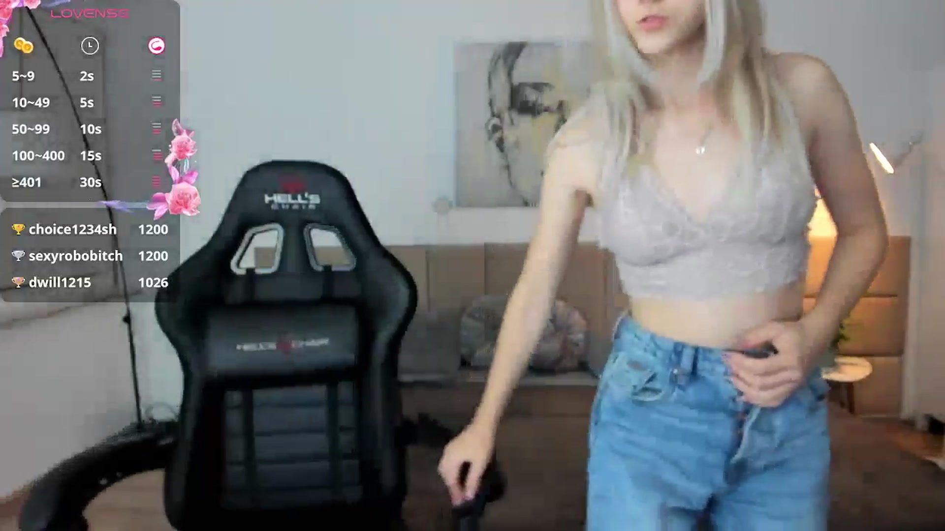 Gallery image thumbnail from Daisyy's myfreecams stream on, 09/27/2024, 20:56 image 14 of 20