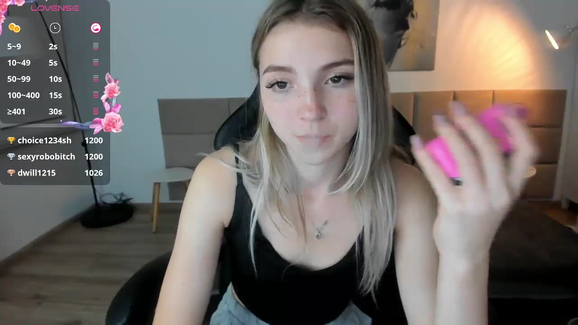 Gallery image thumbnail from Daisyy's myfreecams stream on, 09/27/2024, 22:35 image 7 of 20