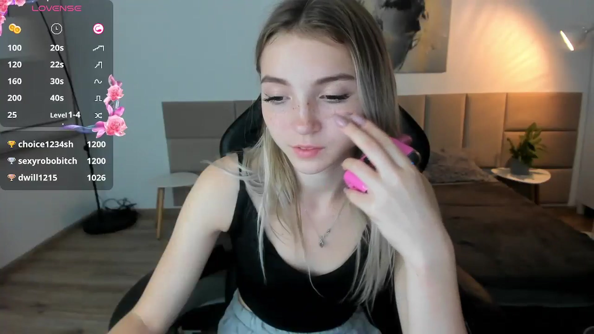 Gallery image thumbnail from Daisyy's myfreecams stream on, 09/27/2024, 22:35 image 10 of 20