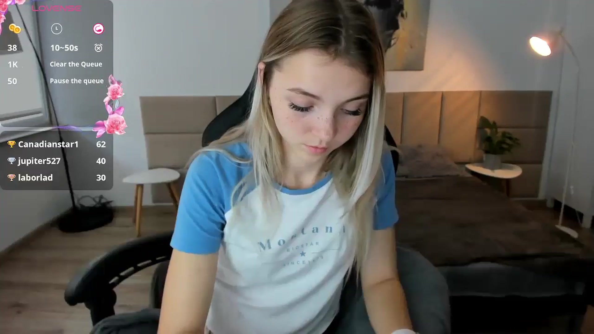 Gallery image thumbnail from Daisyy's myfreecams stream on, 09/28/2024, 14:16 image 5 of 20