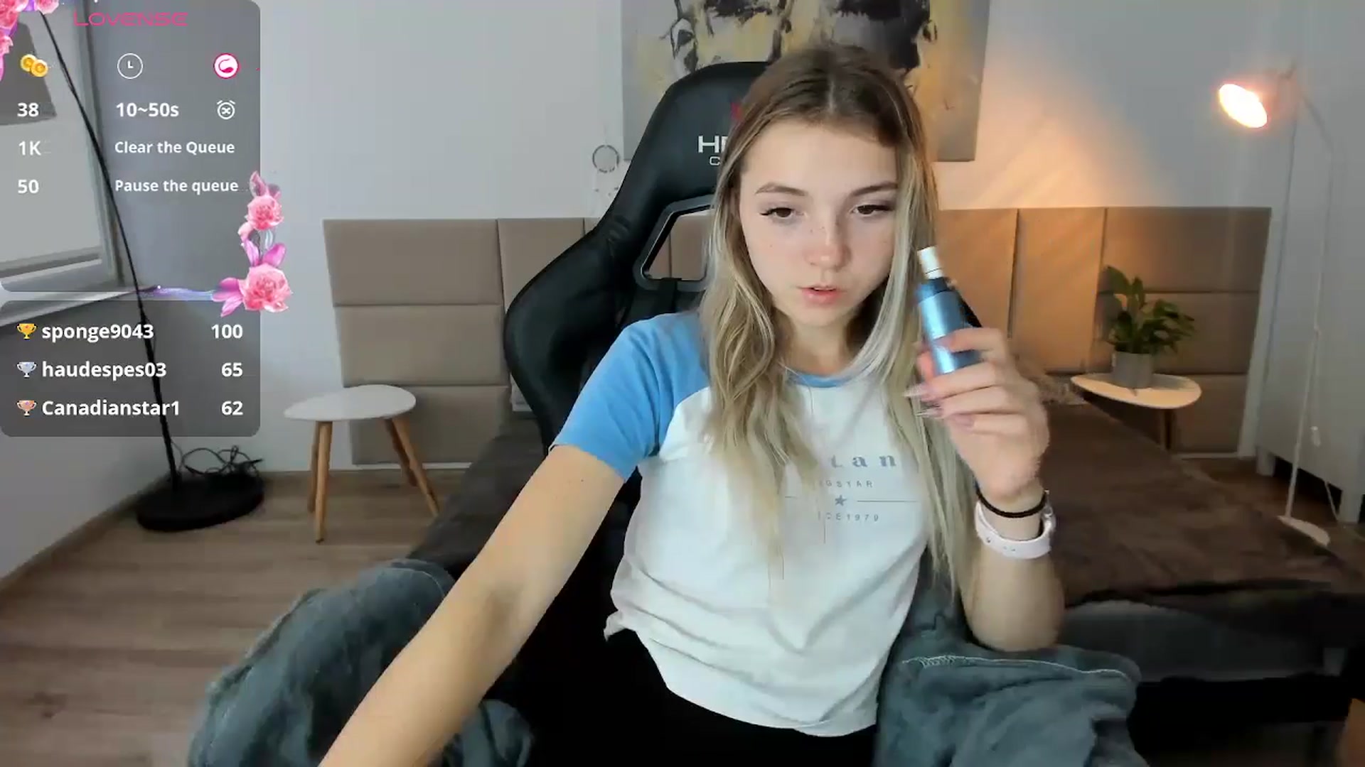 Gallery image thumbnail from Daisyy's myfreecams stream on, 09/28/2024, 15:08 image 8 of 20