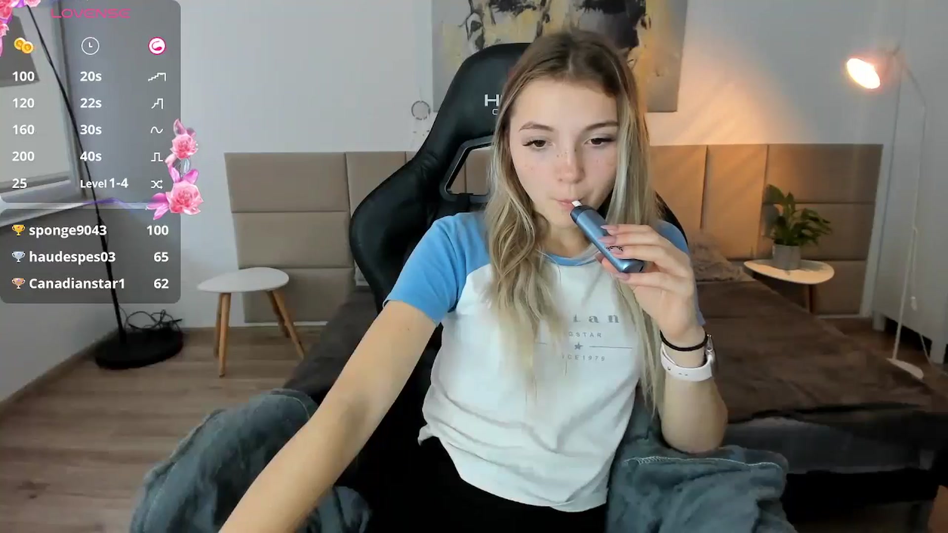 Gallery image thumbnail from Daisyy's myfreecams stream on, 09/28/2024, 15:08 image 7 of 20