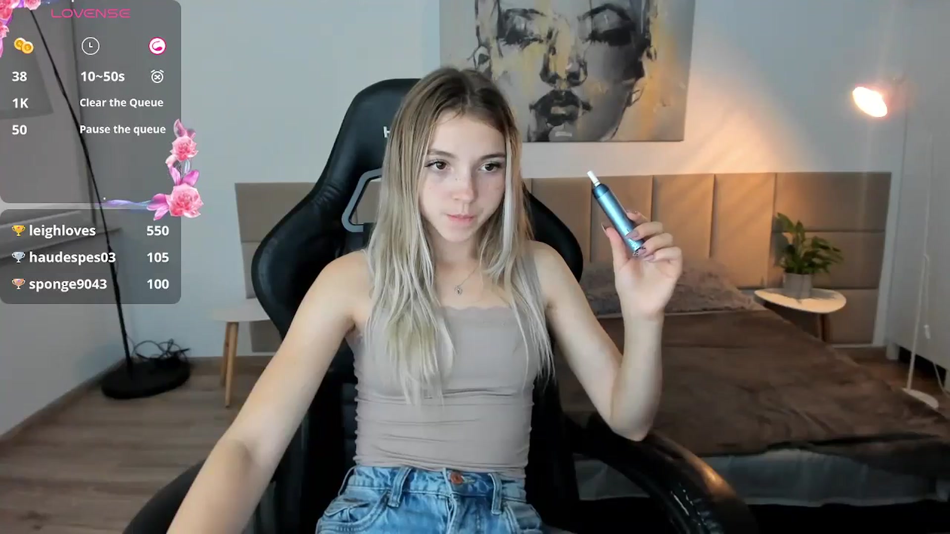 Gallery image thumbnail from Daisyy's myfreecams stream on, 09/28/2024, 16:48 image 3 of 20