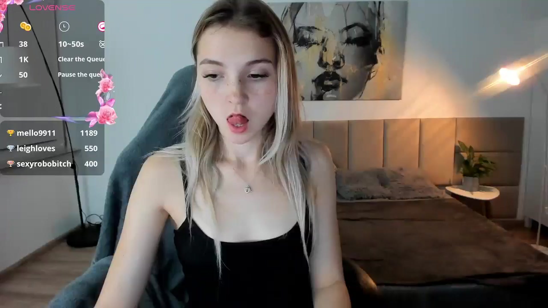 Gallery image thumbnail from Daisyy's myfreecams stream on, 09/28/2024, 21:35 image 12 of 20