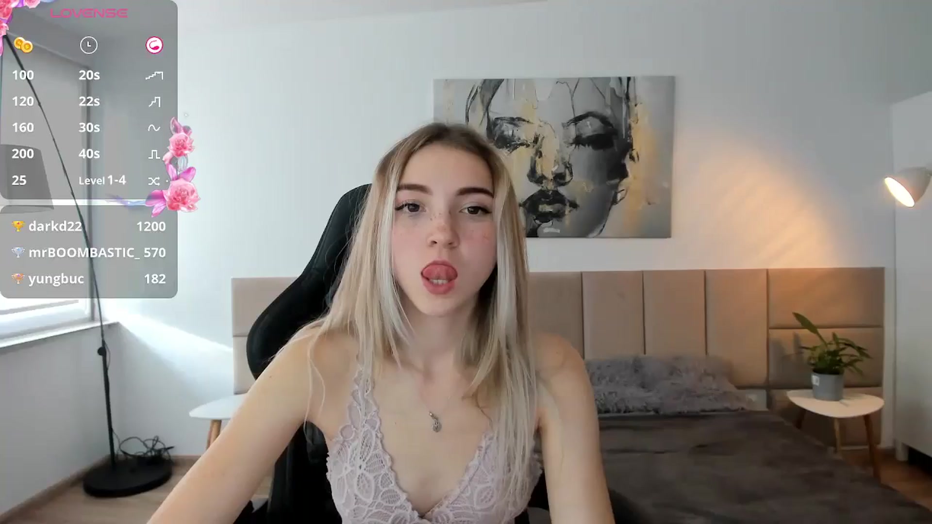 Gallery image thumbnail from Daisyy's myfreecams stream on, 09/29/2024, 15:00 image 19 of 20