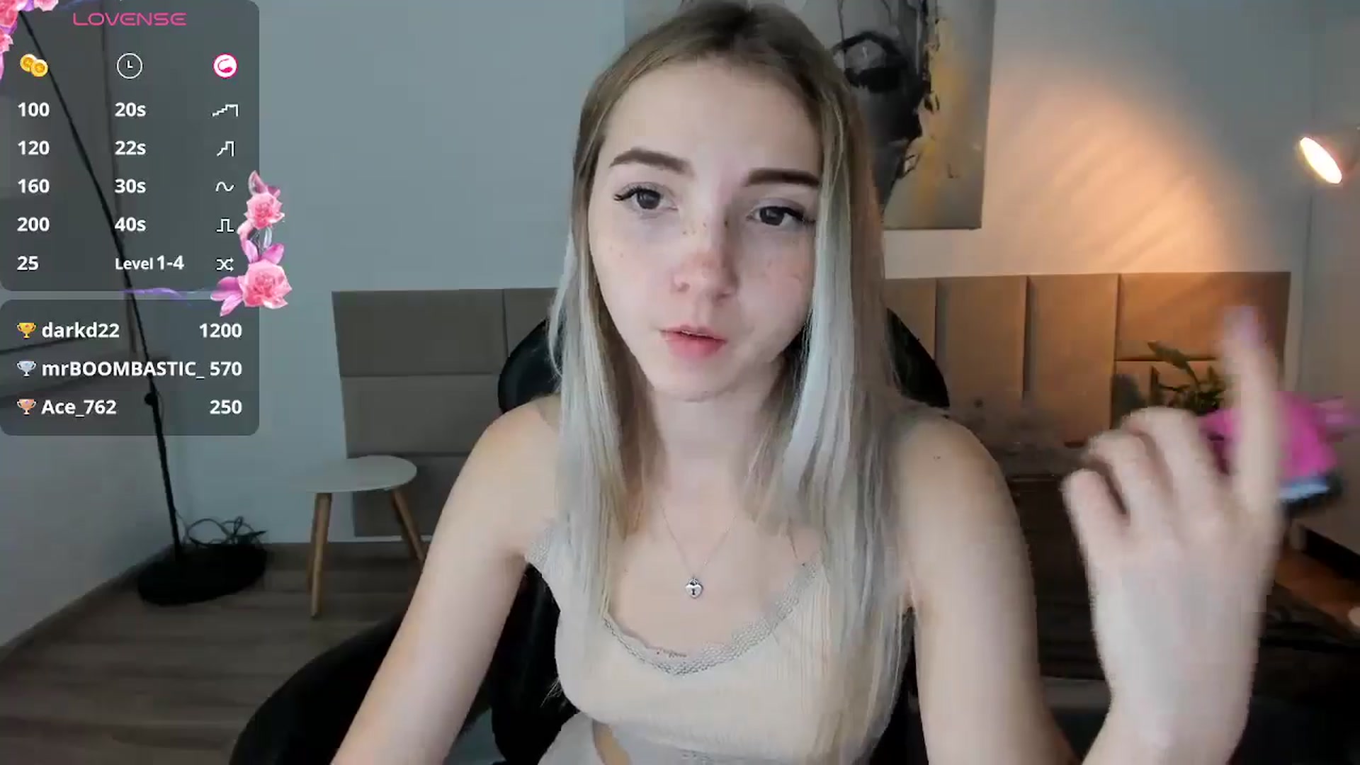 Gallery image thumbnail from Daisyy's myfreecams stream on, 09/29/2024, 17:32 image 5 of 20