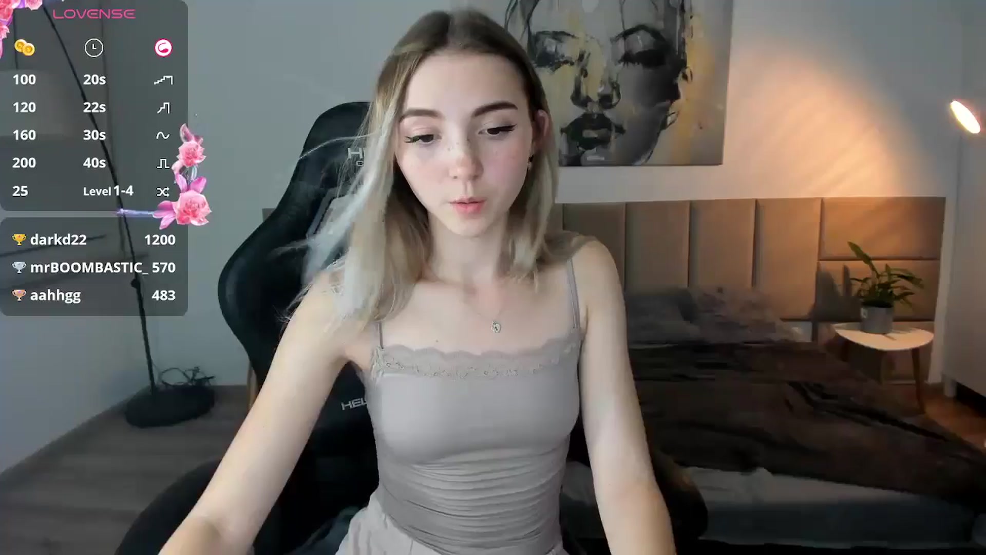Gallery image thumbnail from Daisyy's myfreecams stream on, 09/29/2024, 20:09 image 19 of 20