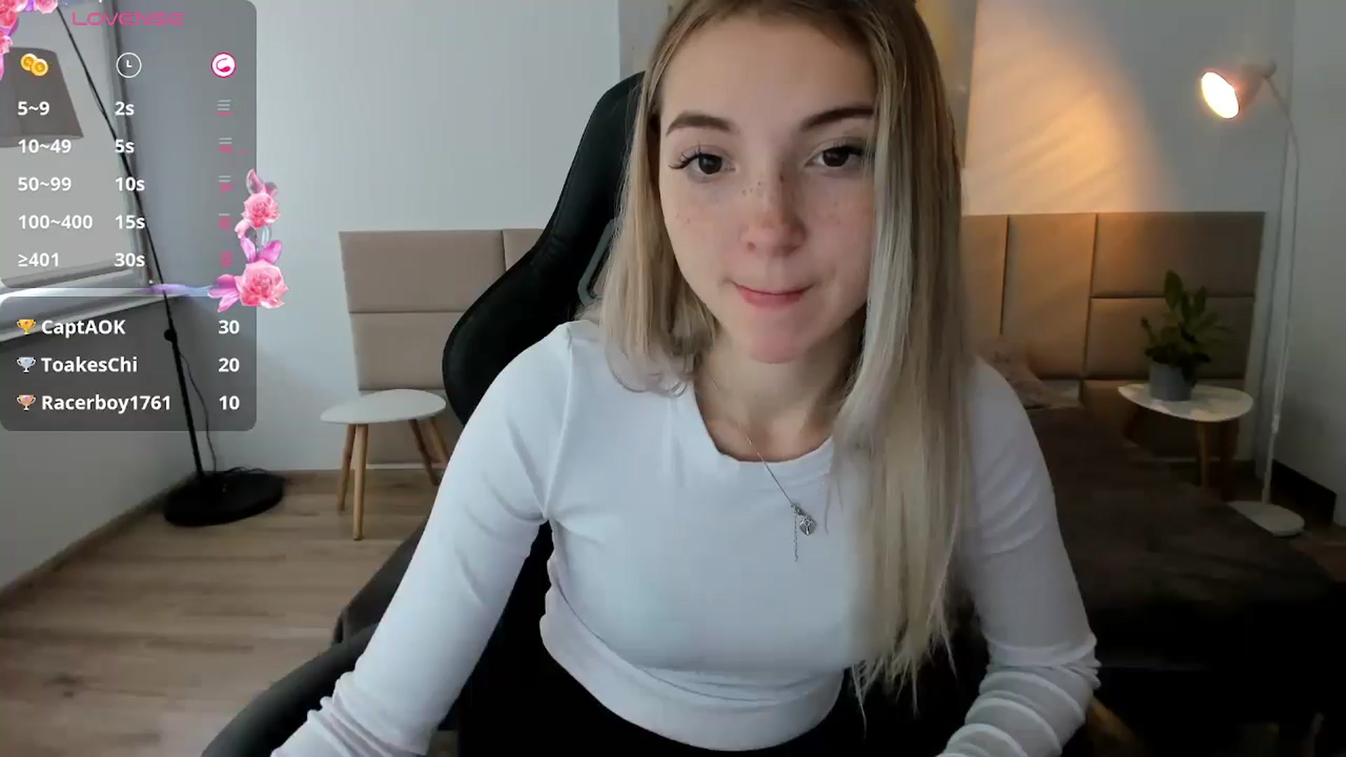 Gallery image thumbnail from Daisyy's myfreecams stream on, 09/30/2024, 13:50 image 17 of 20