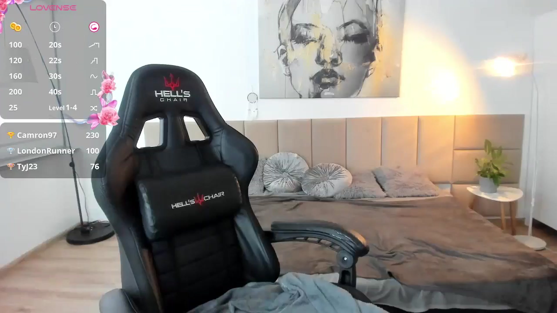 Gallery image thumbnail from Daisyy's myfreecams stream on, 09/30/2024, 16:14 image 8 of 20