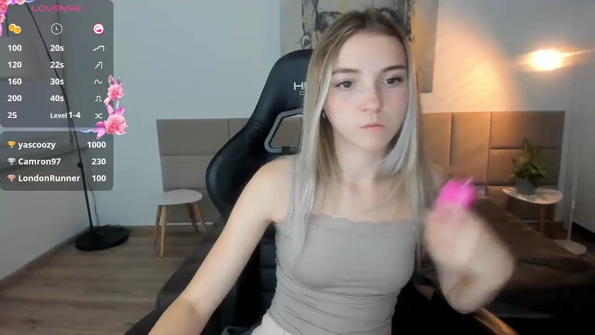 Gallery image thumbnail from Daisyy's myfreecams stream on, 09/30/2024, 17:23 image 2 of 20