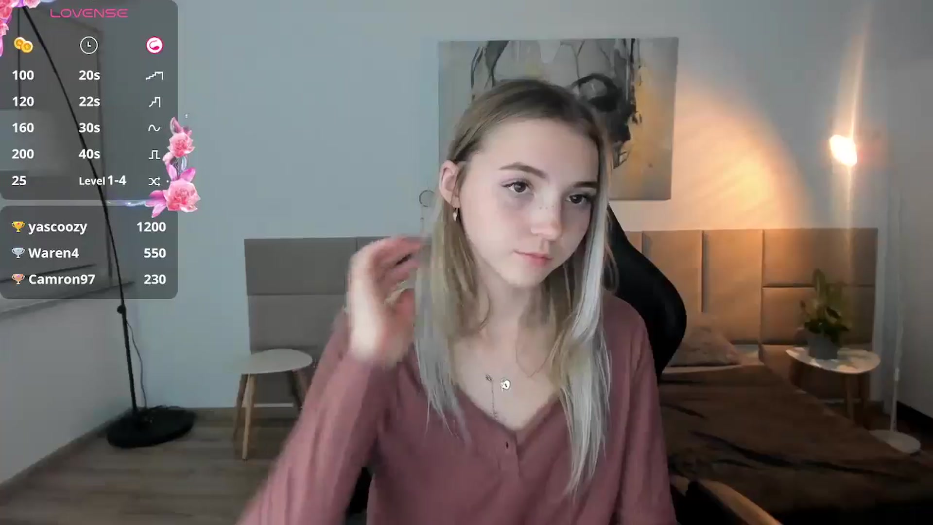 Gallery image thumbnail from Daisyy's myfreecams stream on, 09/30/2024, 18:35 image 5 of 20
