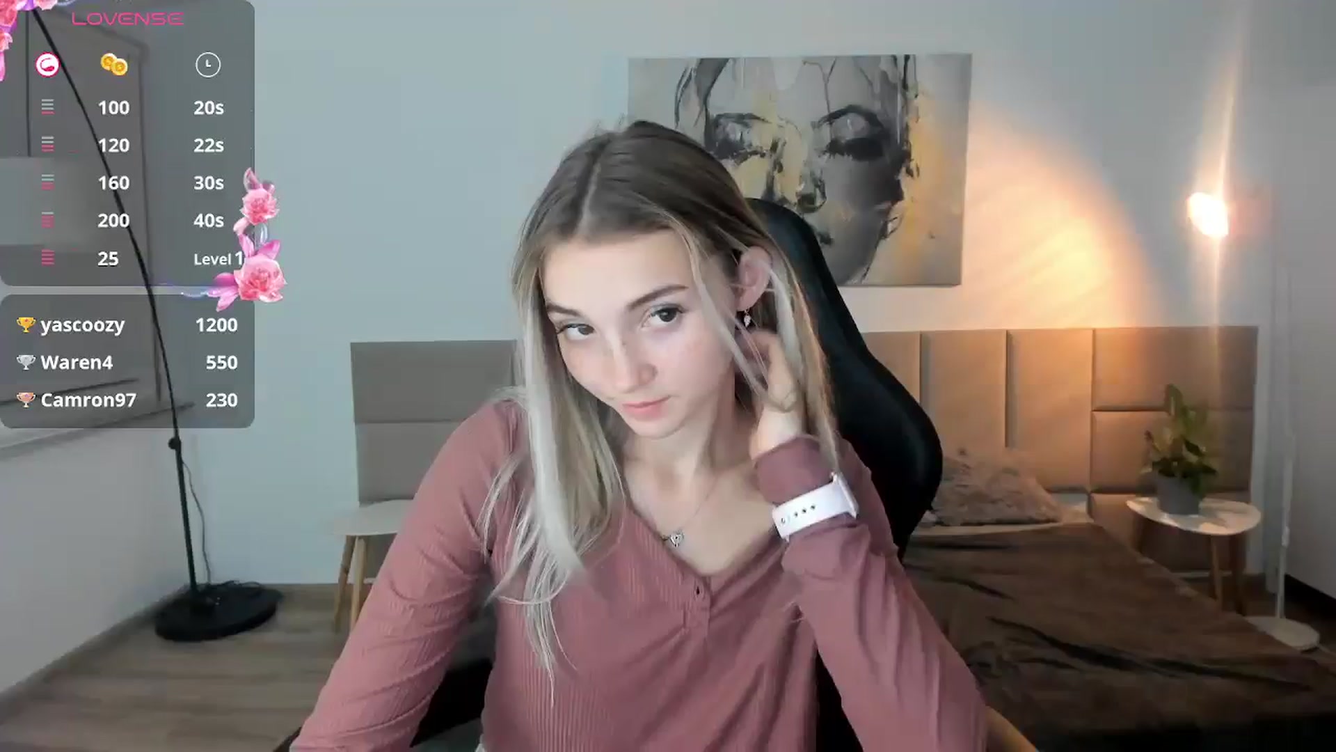 Gallery image thumbnail from Daisyy's myfreecams stream on, 09/30/2024, 18:35 image 14 of 20