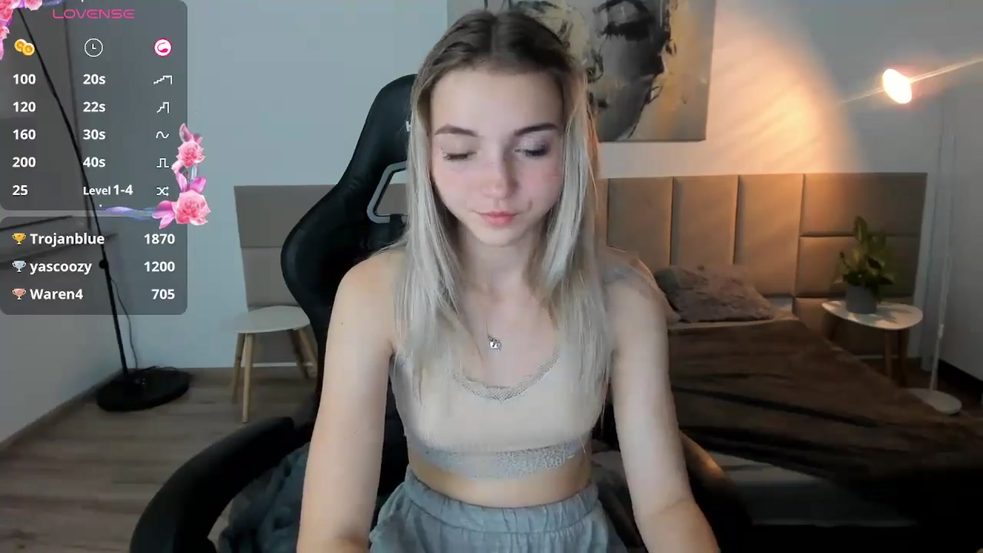 Gallery image thumbnail from Daisyy's myfreecams stream on, 09/30/2024, 20:52 image 10 of 20