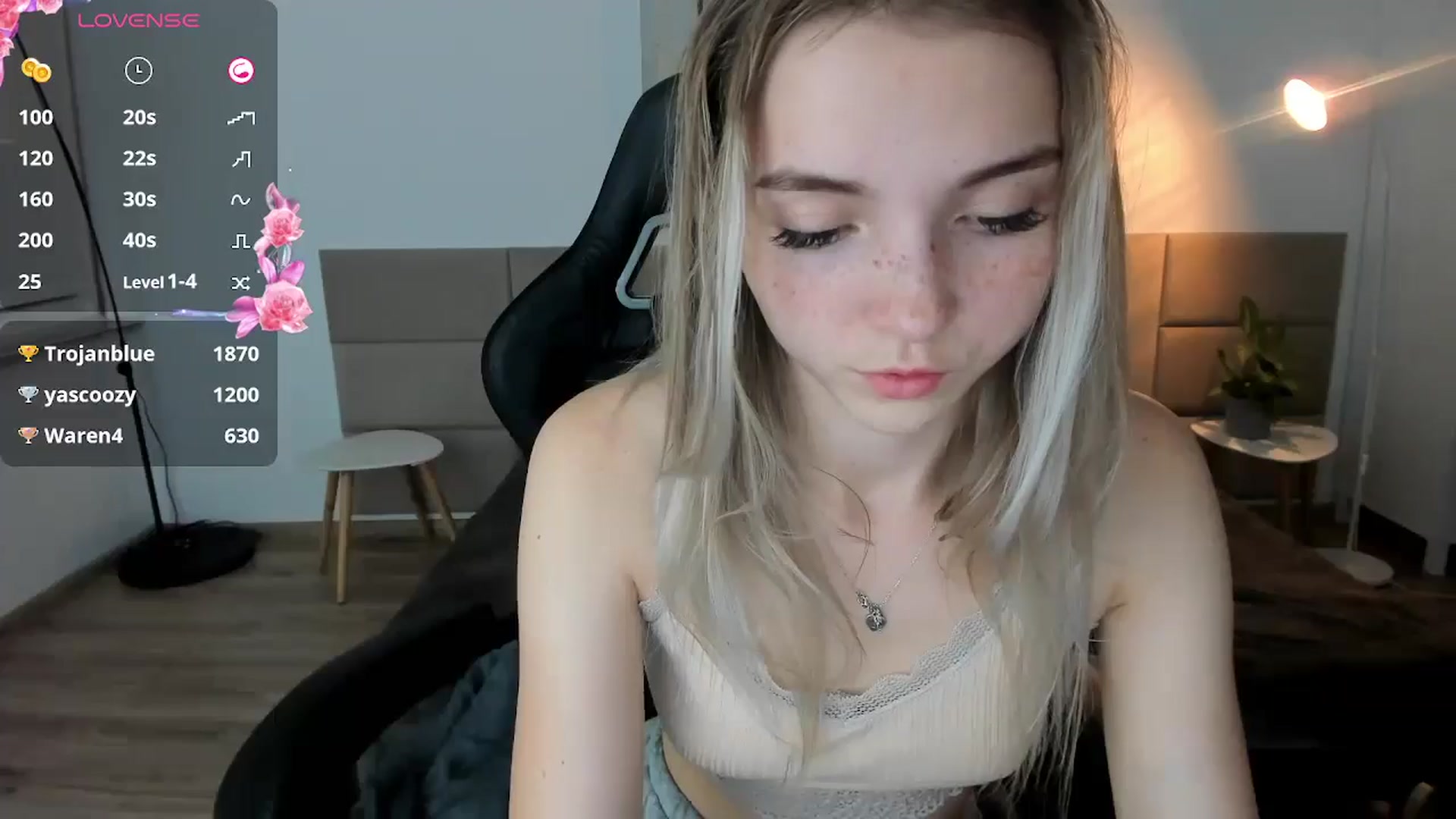 Gallery image thumbnail from Daisyy's myfreecams stream on, 09/30/2024, 20:52 image 6 of 20