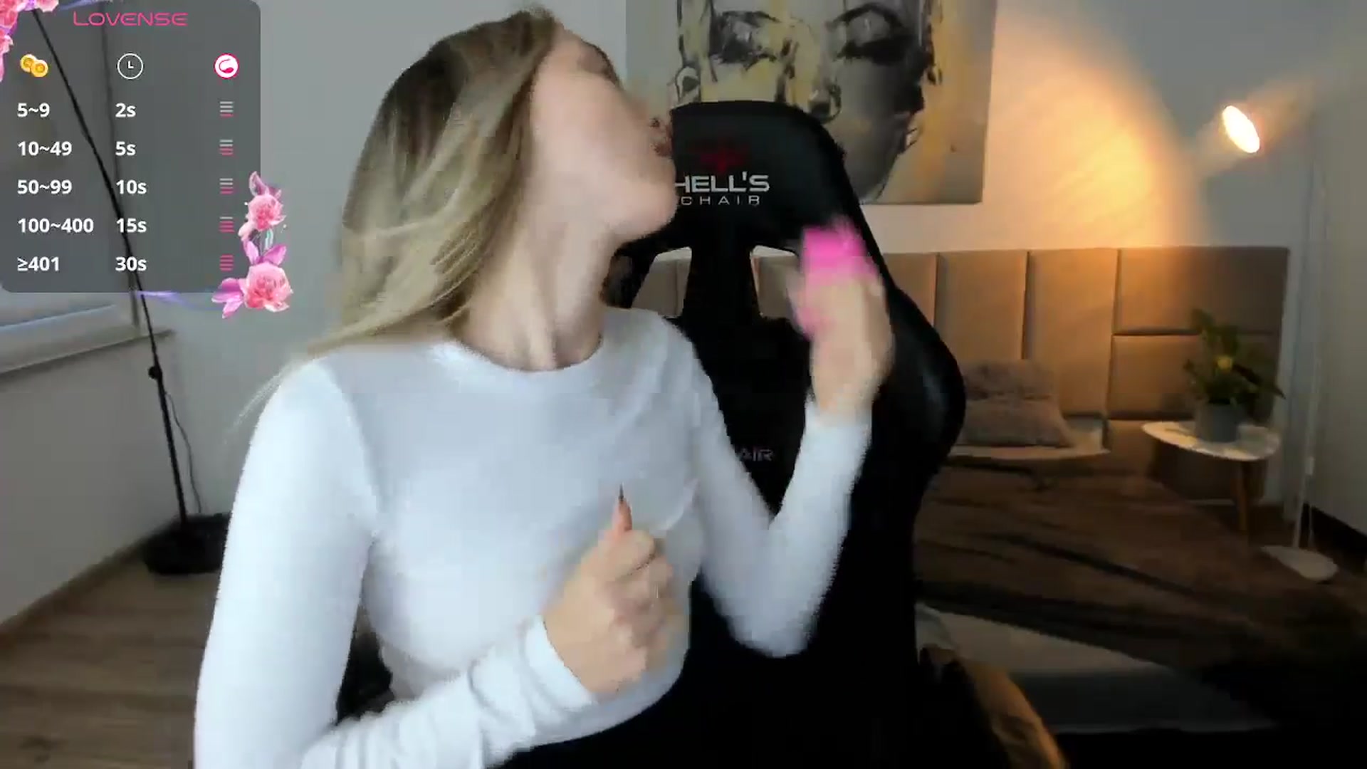 Gallery image thumbnail from Daisyy's myfreecams stream on, 10/01/2024, 16:56 image 8 of 20