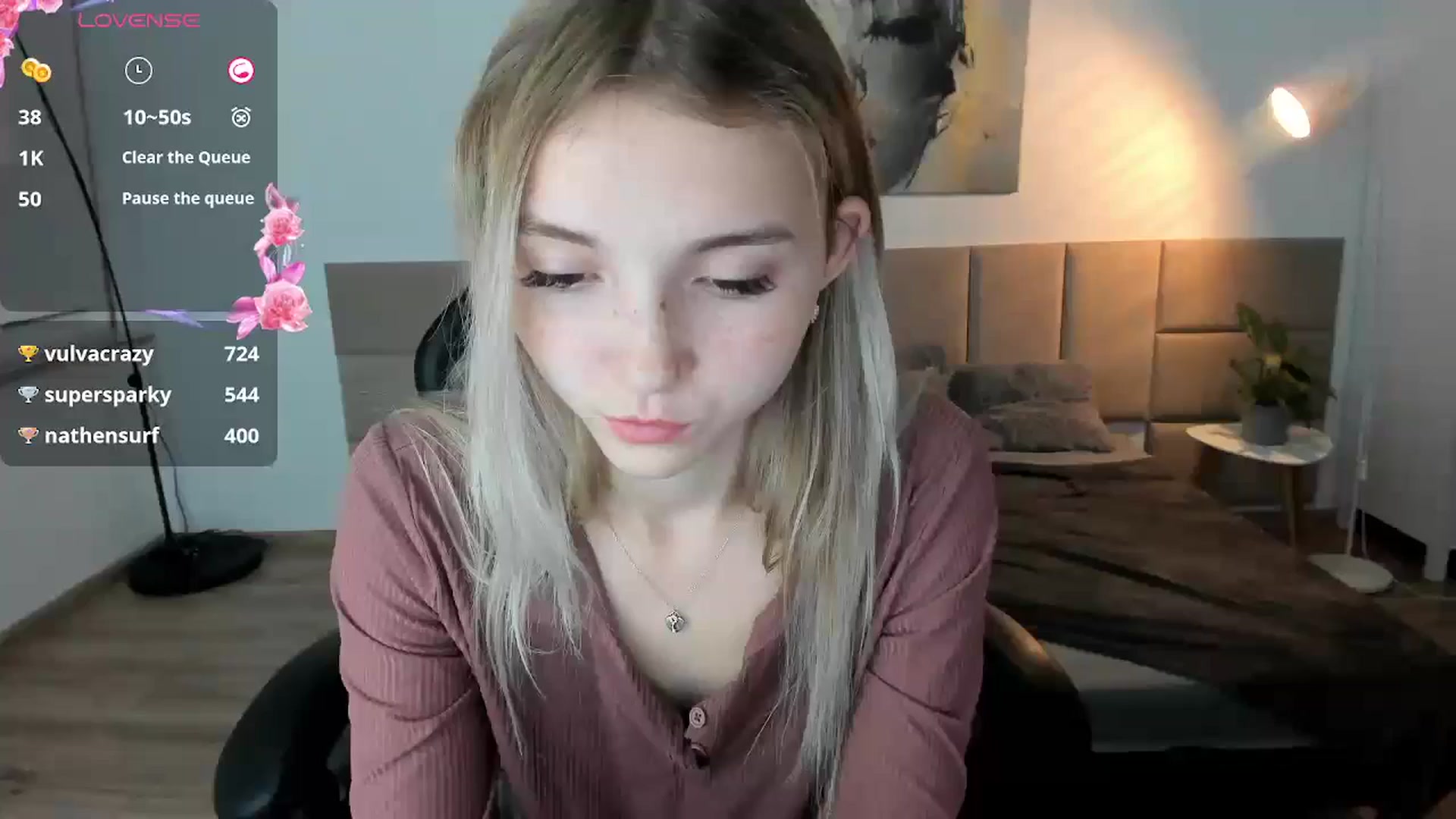 Gallery image thumbnail from Daisyy's myfreecams stream on, 10/01/2024, 16:56 image 17 of 20