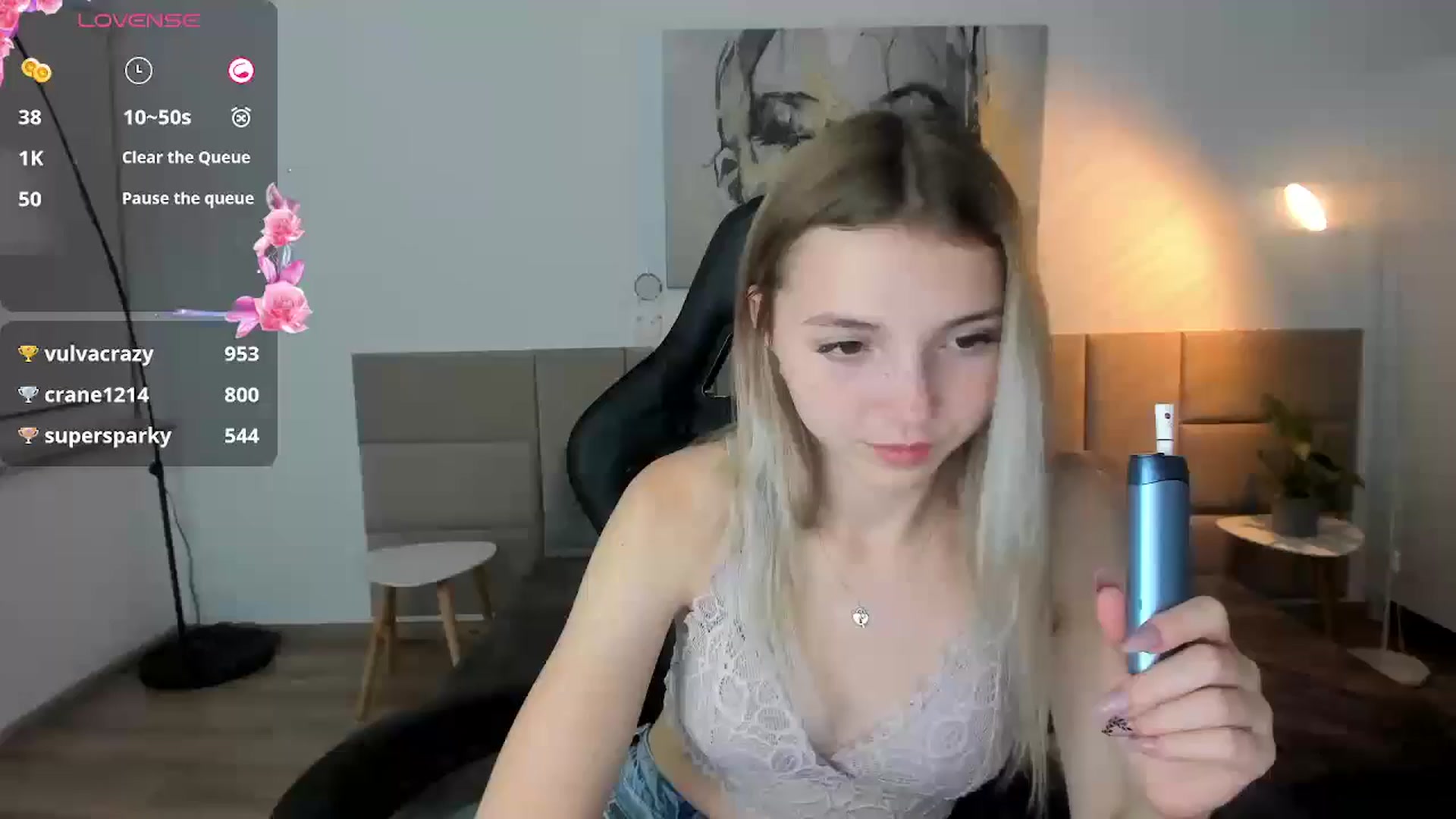 Gallery image thumbnail from Daisyy's myfreecams stream on, 10/01/2024, 21:12 image 2 of 20