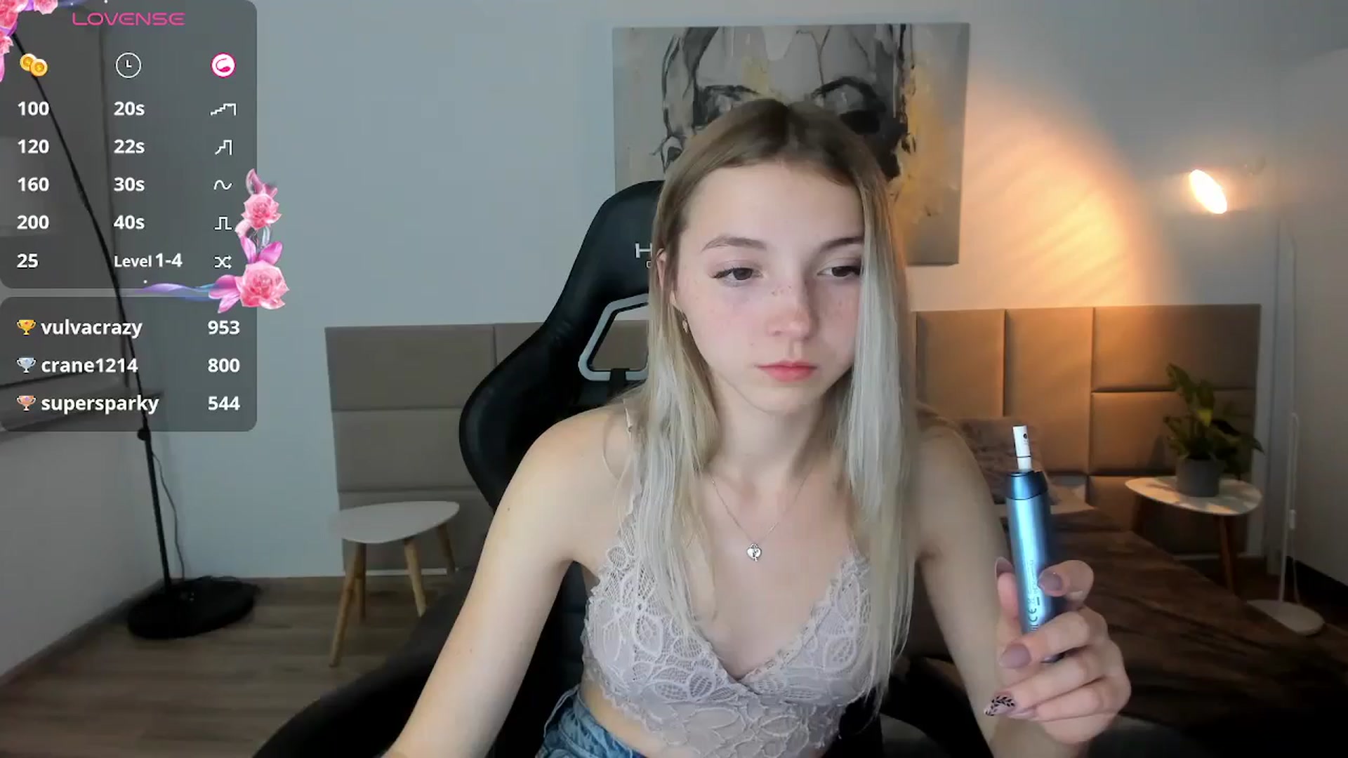Gallery image thumbnail from Daisyy's myfreecams stream on, 10/01/2024, 21:12 image 1 of 20
