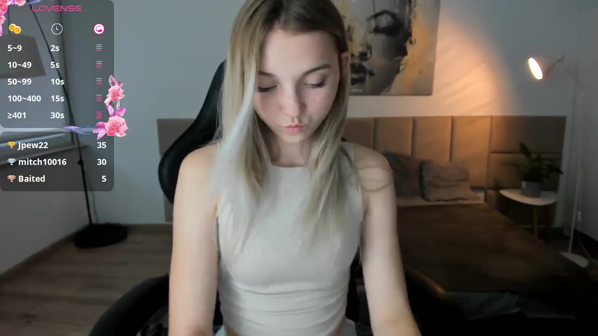 Gallery image thumbnail from Daisyy's myfreecams stream on, 10/04/2024, 13:44 image 14 of 20