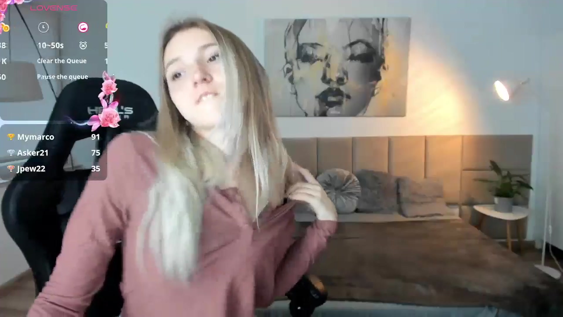 Gallery image thumbnail from Daisyy's myfreecams stream on, 10/04/2024, 15:01 image 4 of 20