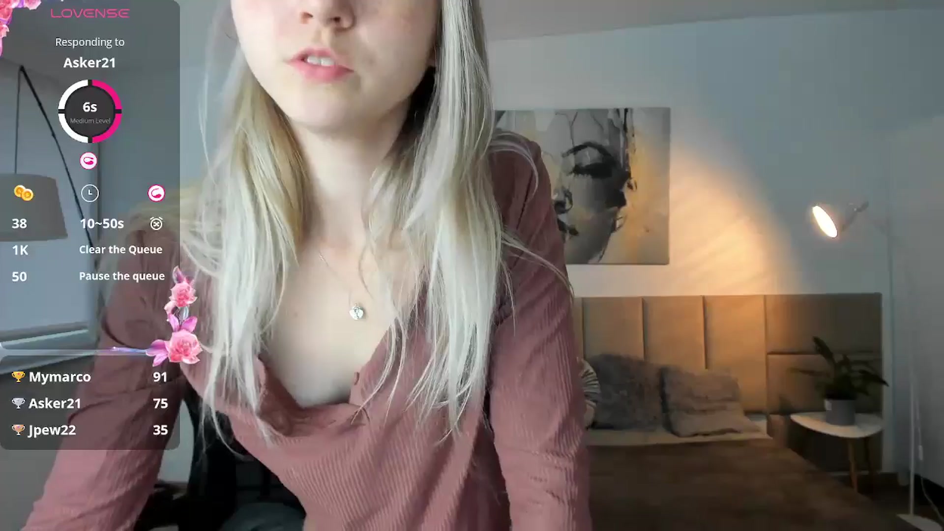 Gallery image thumbnail from Daisyy's myfreecams stream on, 10/04/2024, 15:01 image 1 of 20