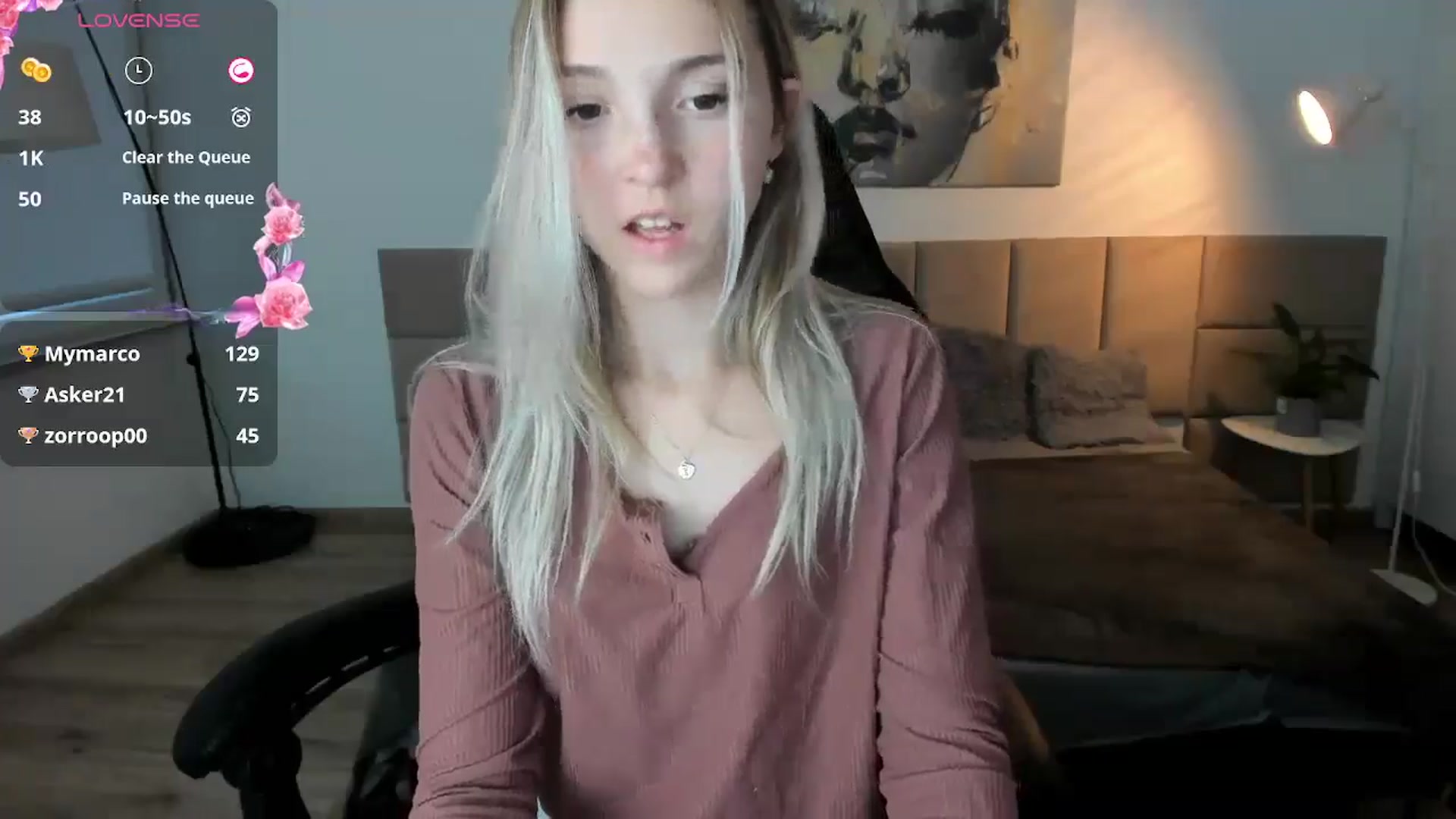 Gallery image thumbnail from Daisyy's myfreecams stream on, 10/04/2024, 15:01 image 9 of 20