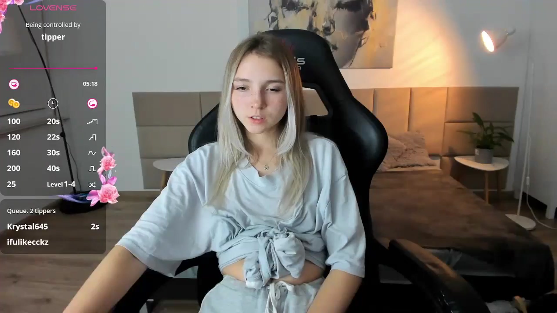 Gallery image thumbnail from Daisyy's myfreecams stream on, 10/04/2024, 19:31 image 18 of 20