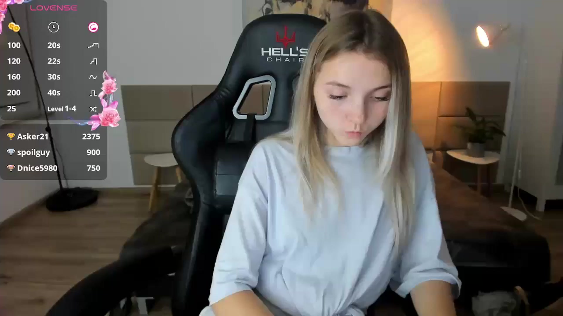 Gallery image thumbnail from Daisyy's myfreecams stream on, 10/04/2024, 20:53 image 8 of 20