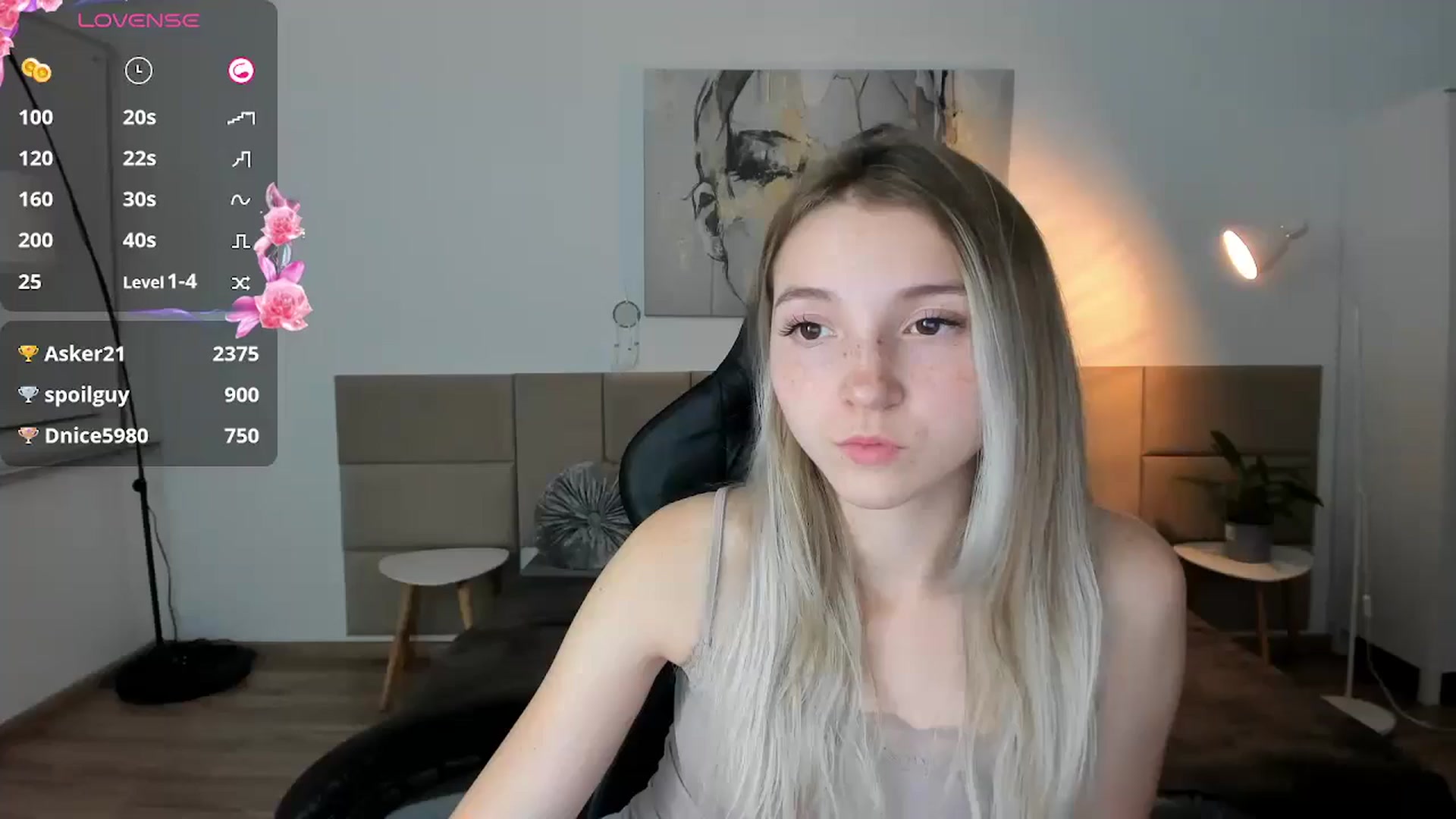 Gallery image thumbnail from Daisyy's myfreecams stream on, 10/04/2024, 22:06 image 14 of 20