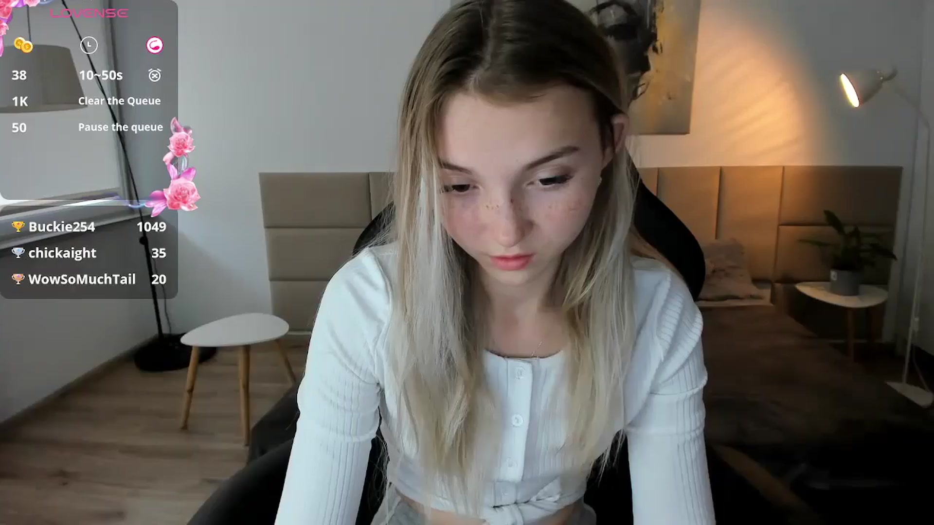 Gallery image thumbnail from Daisyy's myfreecams stream on, 10/05/2024, 14:17 image 2 of 20