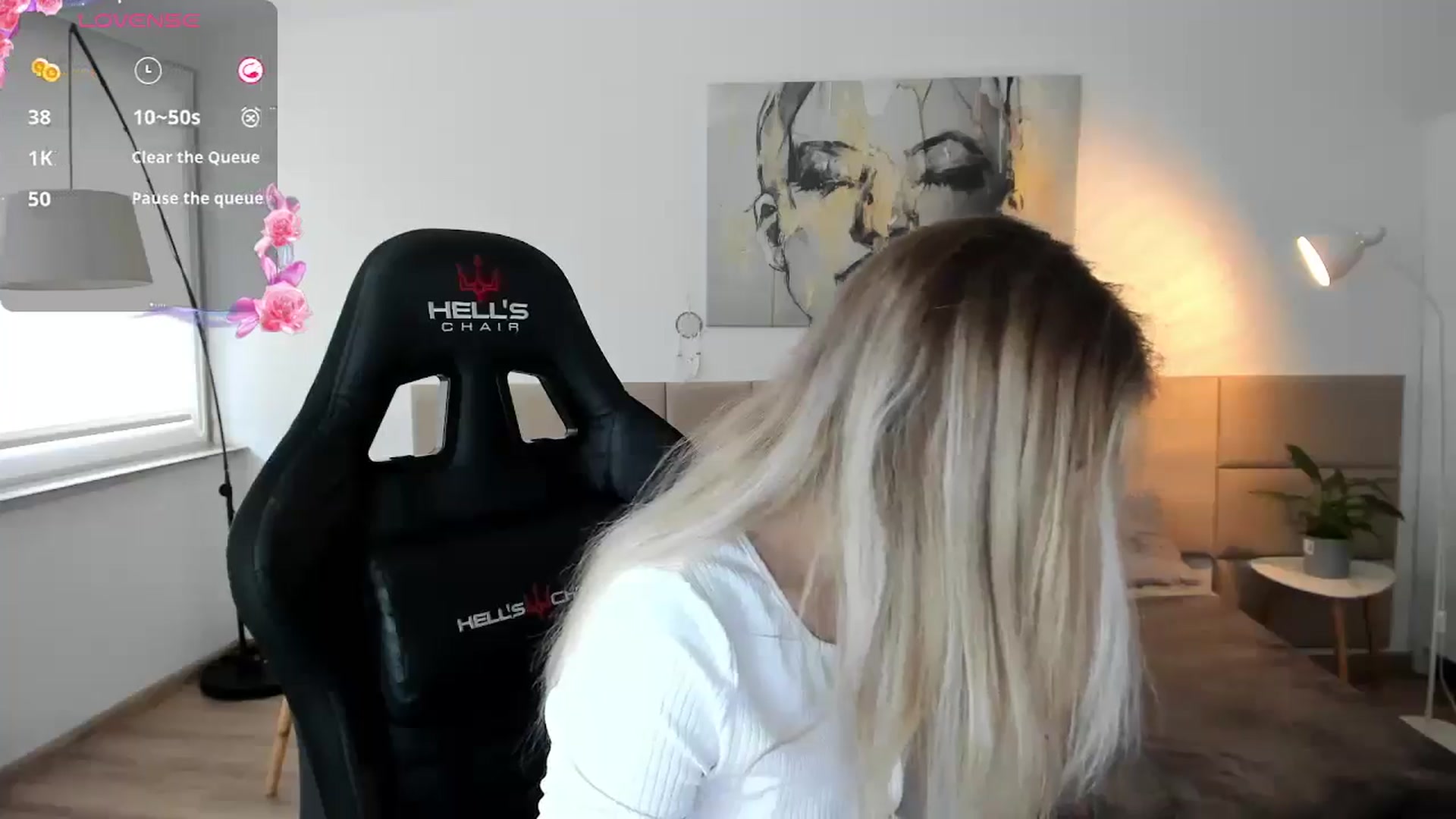 Gallery image thumbnail from Daisyy's myfreecams stream on, 10/05/2024, 14:50 image 4 of 20