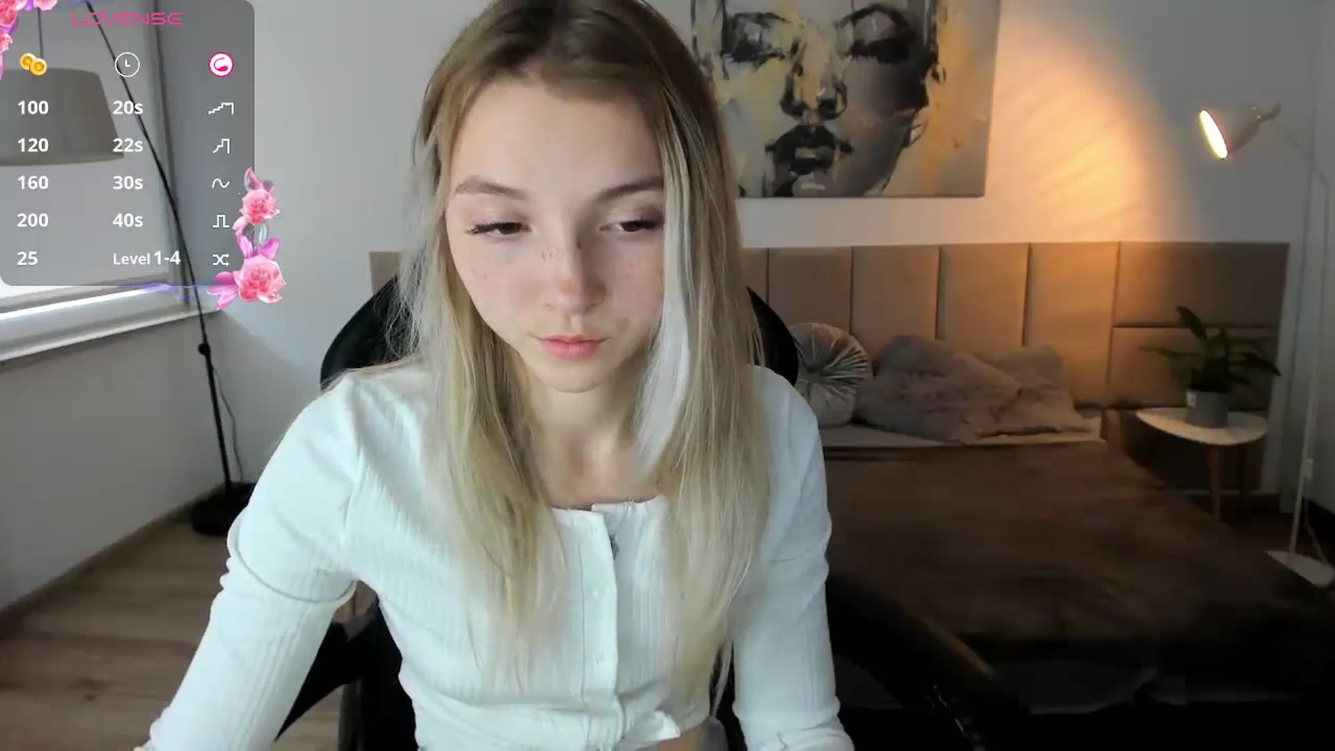 Gallery image thumbnail from Daisyy's myfreecams stream on, 10/05/2024, 14:50 image 8 of 20