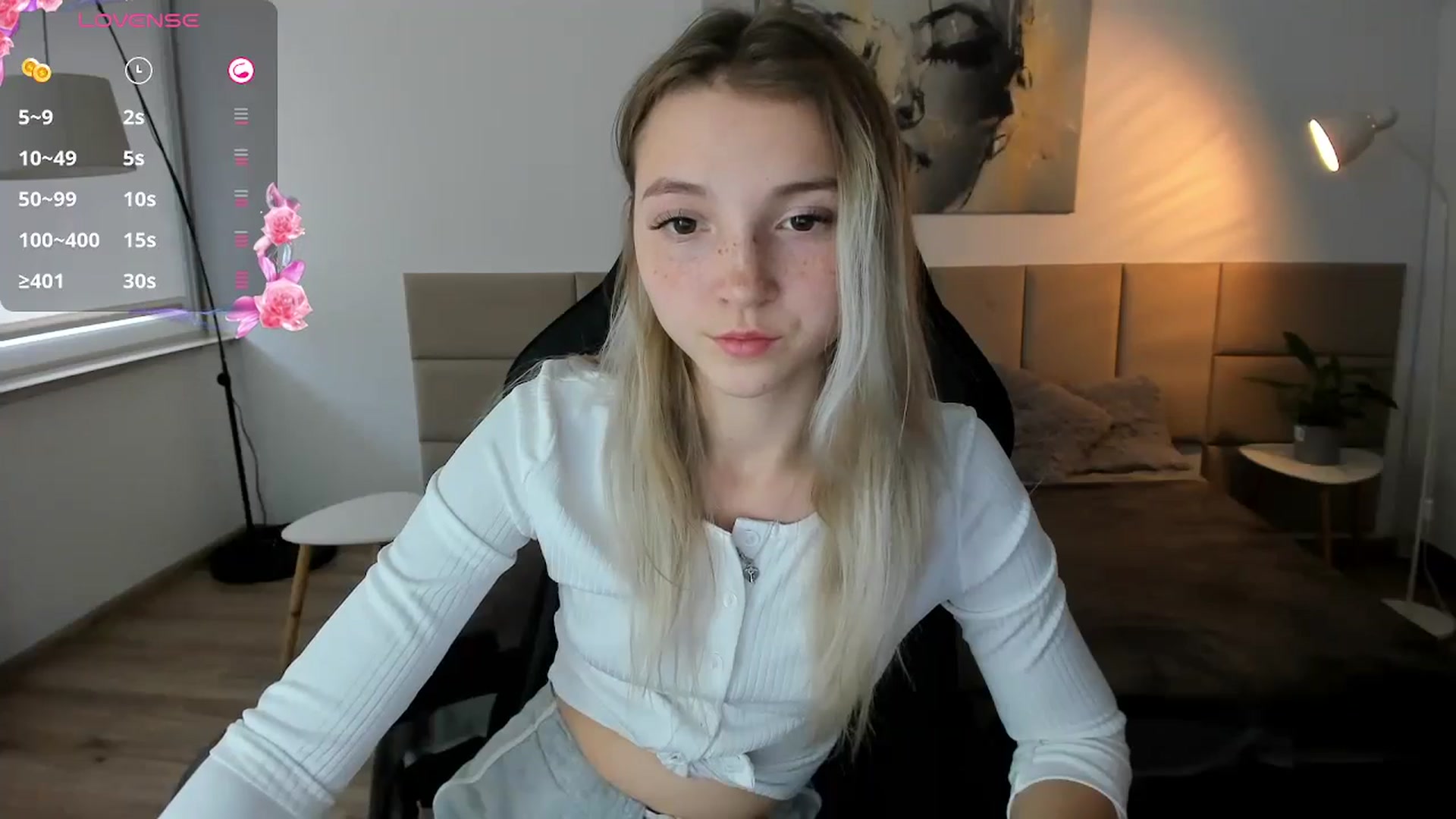 Gallery image thumbnail from Daisyy's myfreecams stream on, 10/05/2024, 14:50 image 15 of 20
