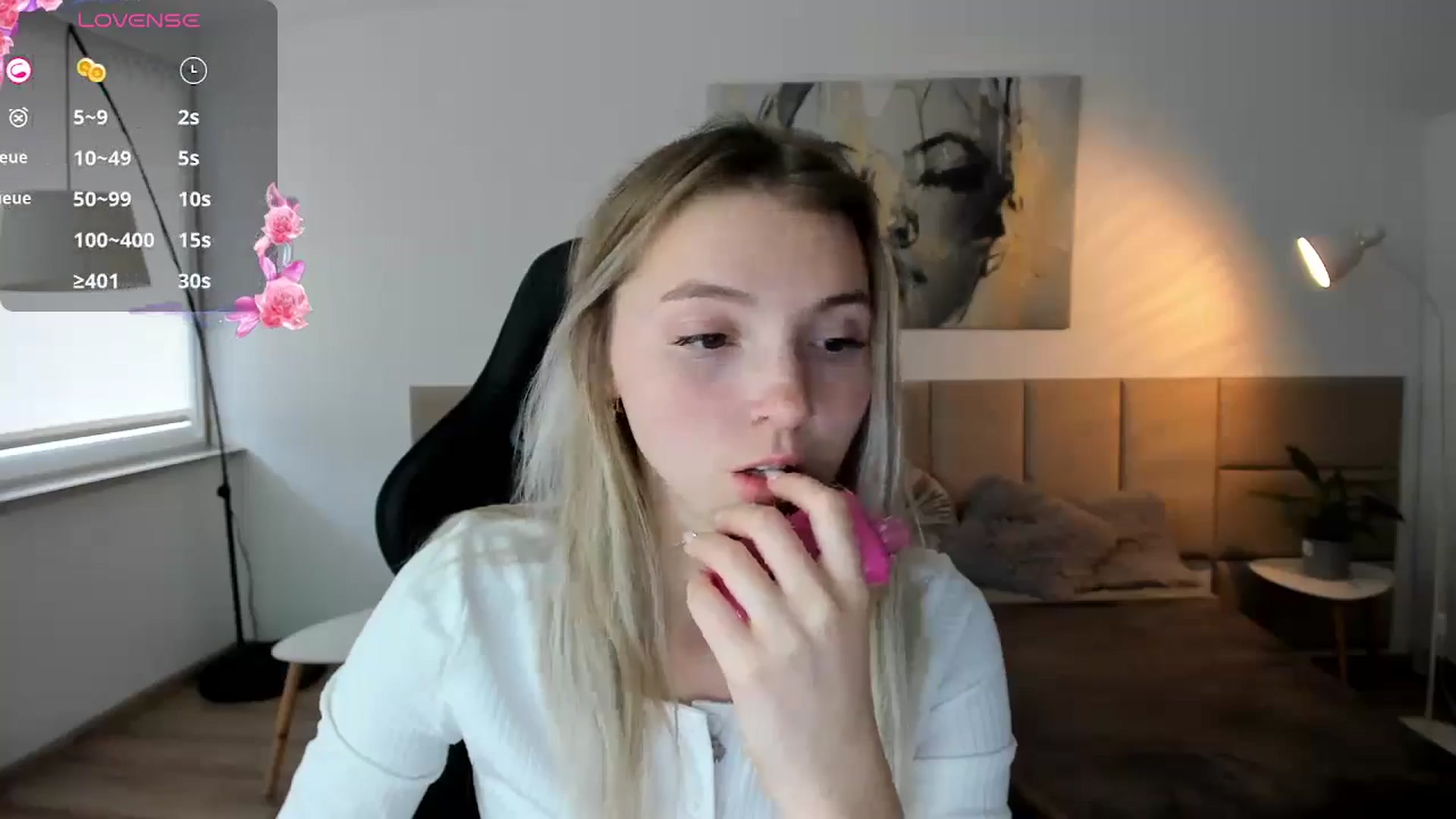 Gallery image thumbnail from Daisyy's myfreecams stream on, 10/05/2024, 14:50 image 5 of 20