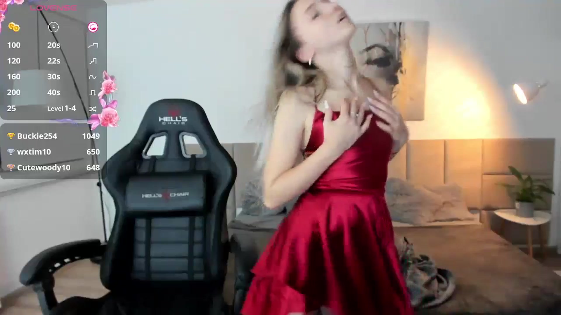 Gallery image thumbnail from Daisyy's myfreecams stream on, 10/05/2024, 17:27 image 18 of 20