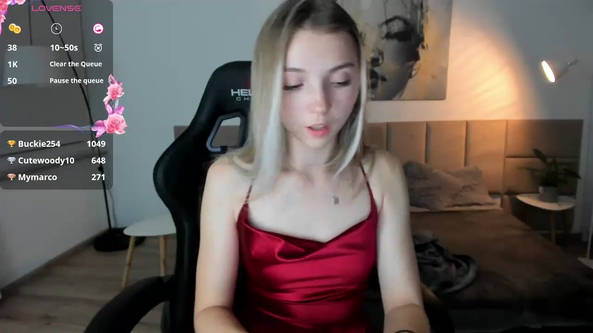 Gallery image thumbnail from Daisyy's myfreecams stream on, 10/05/2024, 17:27 image 7 of 20
