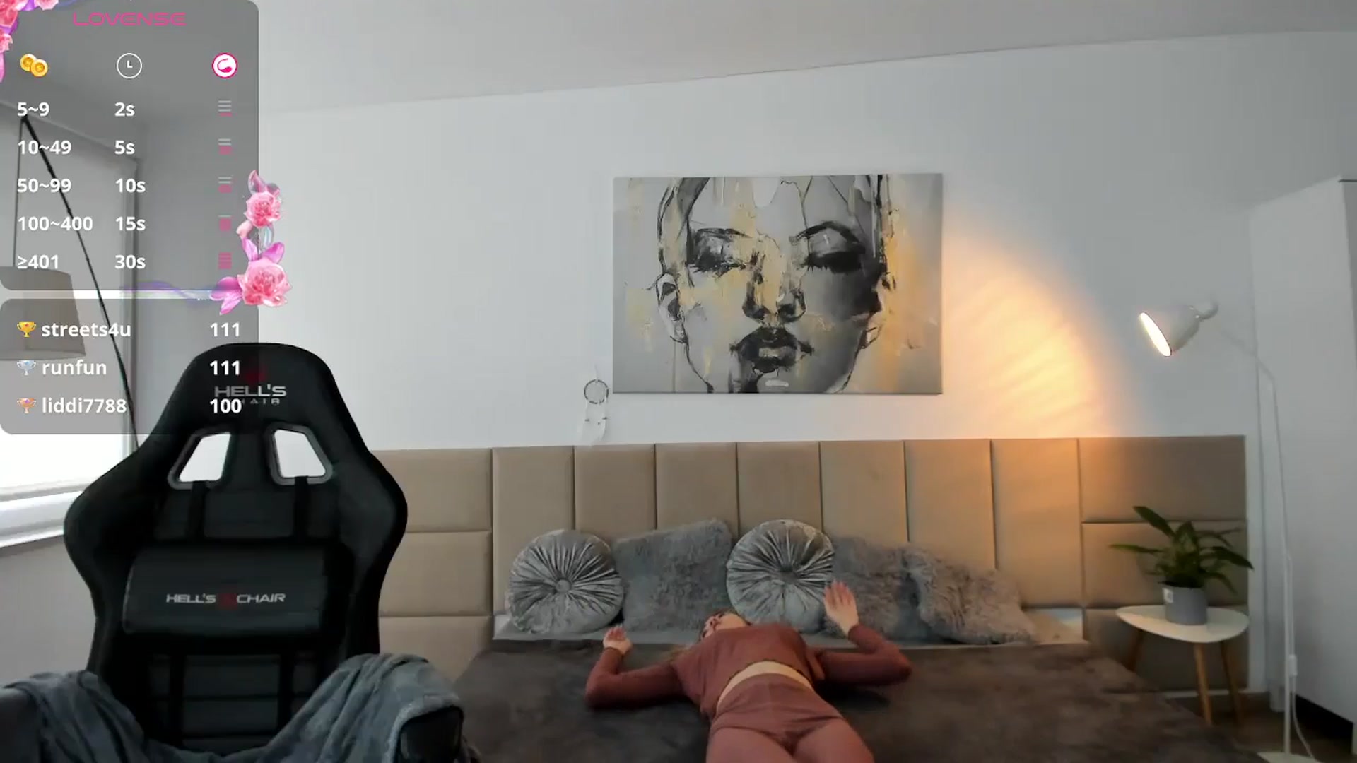 Gallery image thumbnail from Daisyy's myfreecams stream on, 10/06/2024, 13:29 image 16 of 20