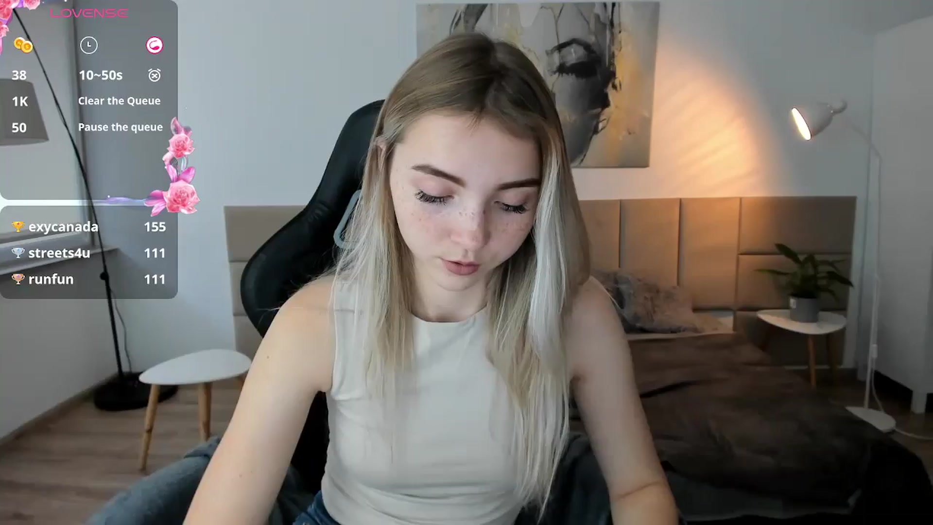 Gallery image thumbnail from Daisyy's myfreecams stream on, 10/06/2024, 14:08 image 15 of 20