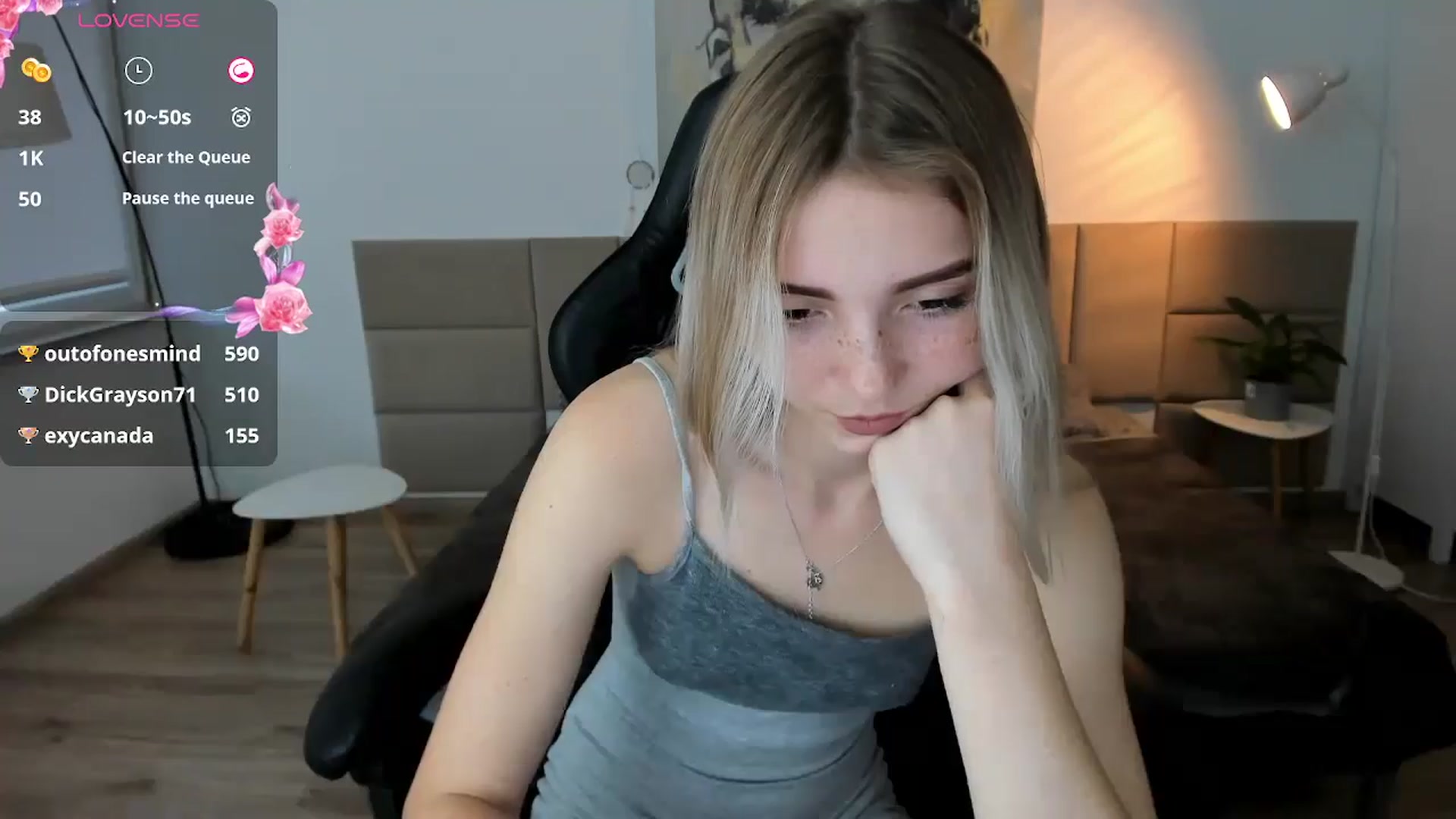 Gallery image thumbnail from Daisyy's myfreecams stream on, 10/06/2024, 16:06 image 5 of 20