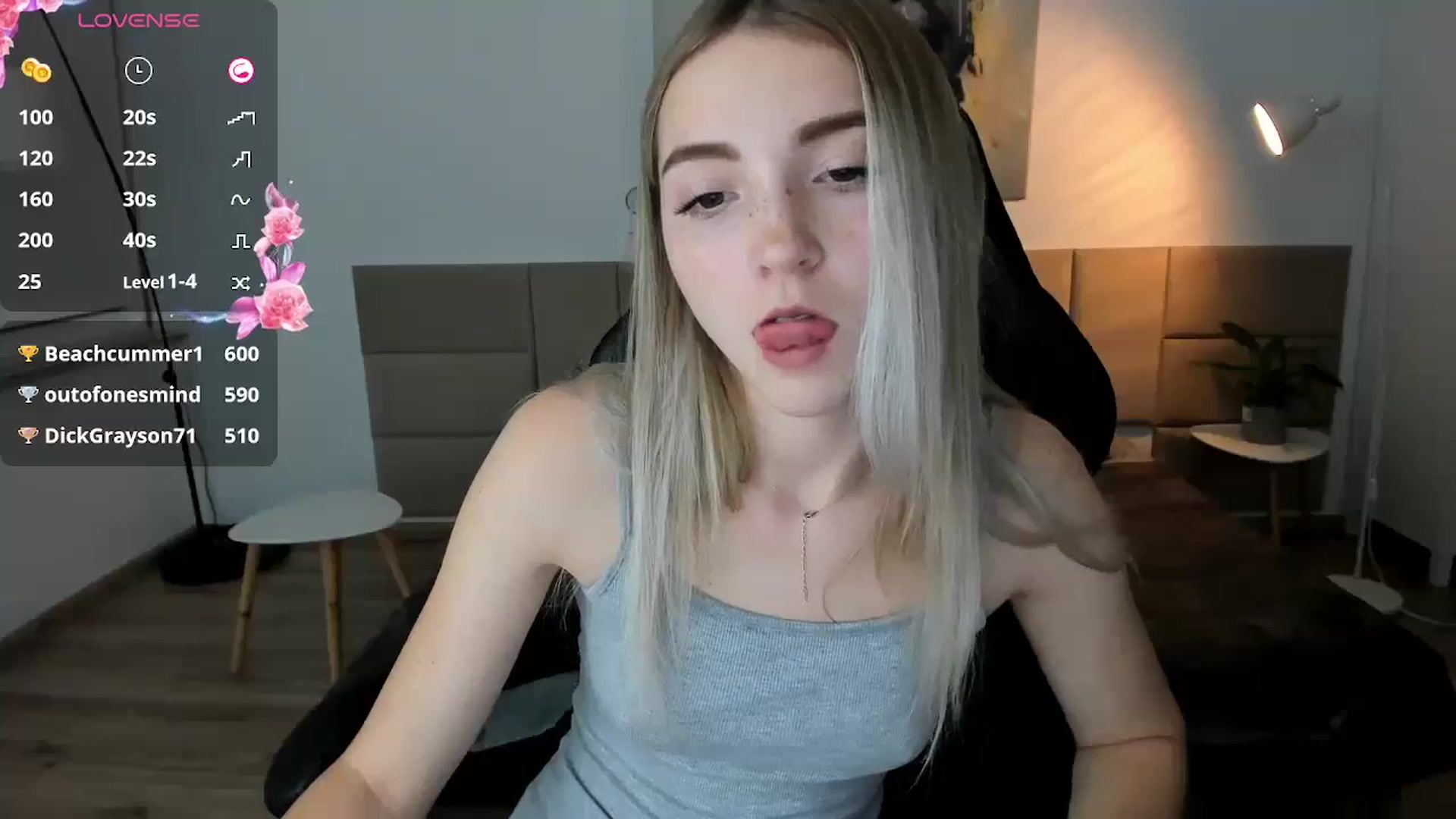 Gallery image thumbnail from Daisyy's myfreecams stream on, 10/06/2024, 16:40 image 3 of 20
