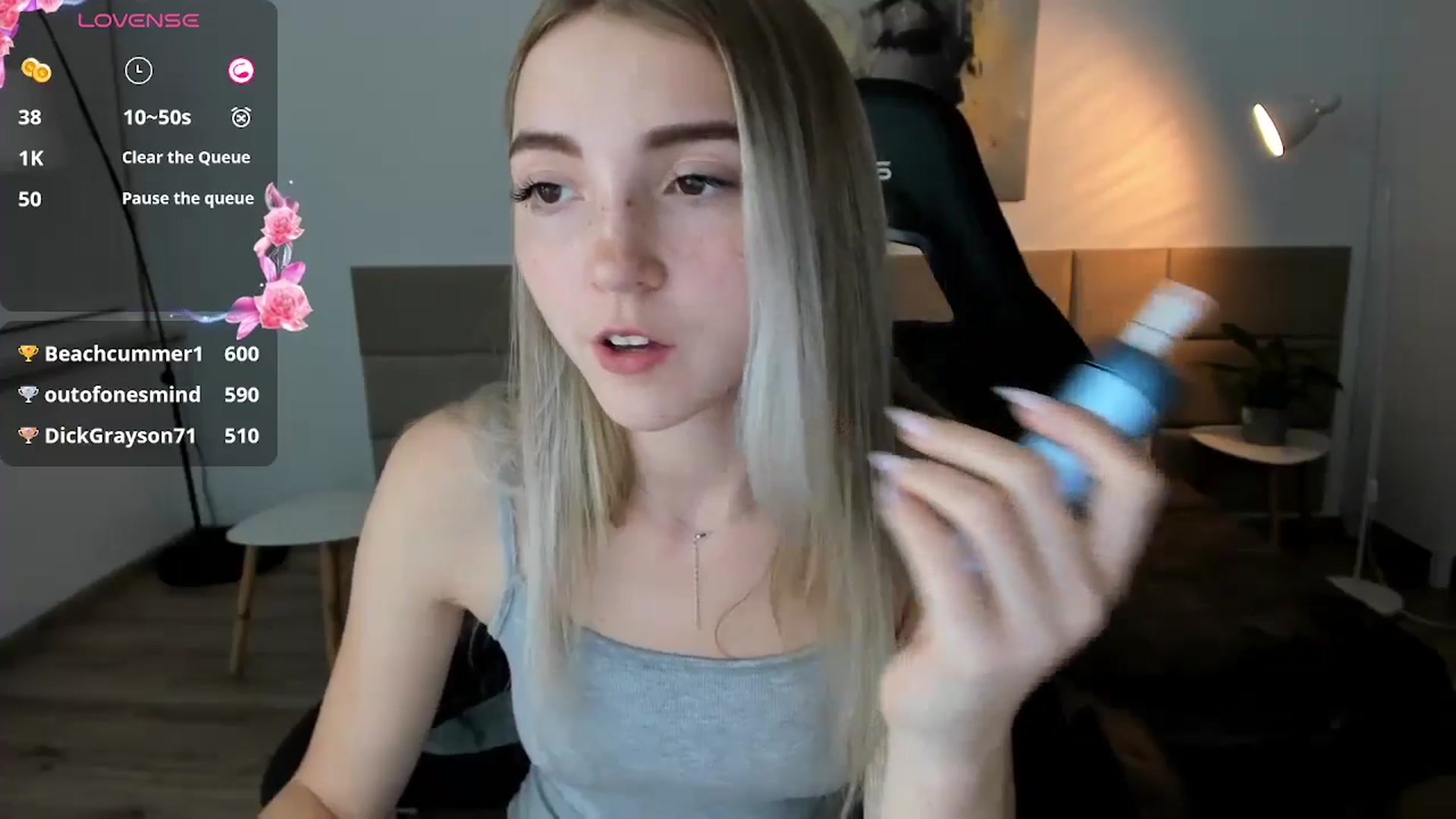 Gallery image thumbnail from Daisyy's myfreecams stream on, 10/06/2024, 16:40 image 2 of 20