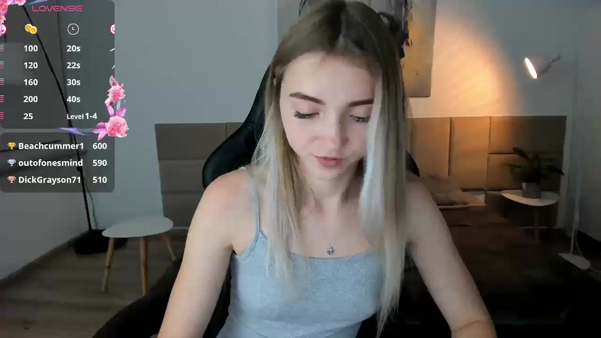 Gallery image thumbnail from Daisyy's myfreecams stream on, 10/06/2024, 17:16 image 6 of 20