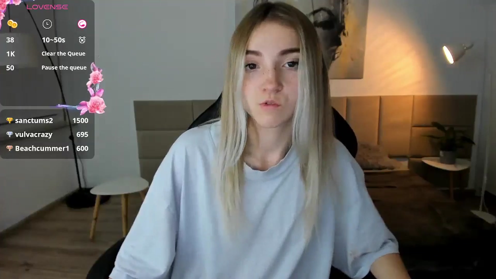 Gallery image thumbnail from Daisyy's myfreecams stream on, 10/06/2024, 20:01 image 3 of 20