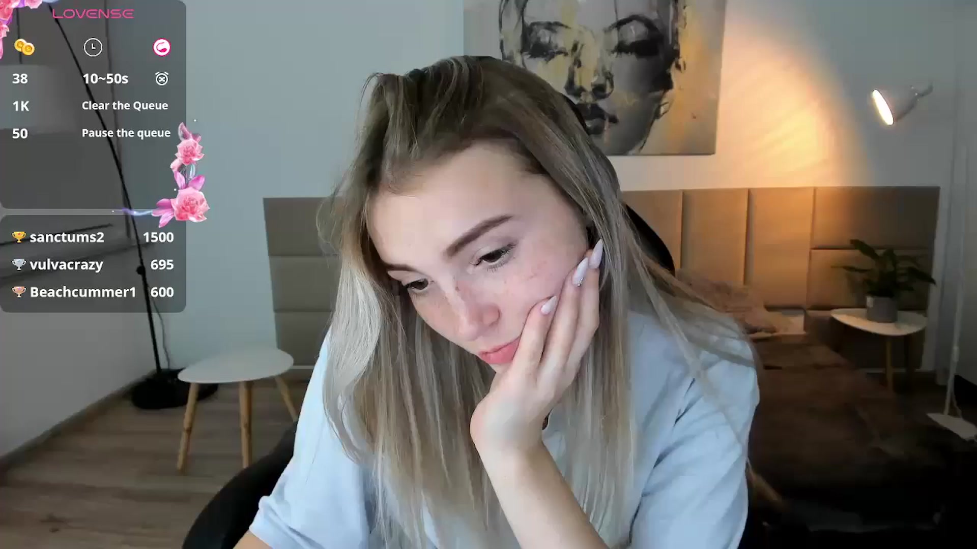 Gallery image thumbnail from Daisyy's myfreecams stream on, 10/06/2024, 20:01 image 17 of 20