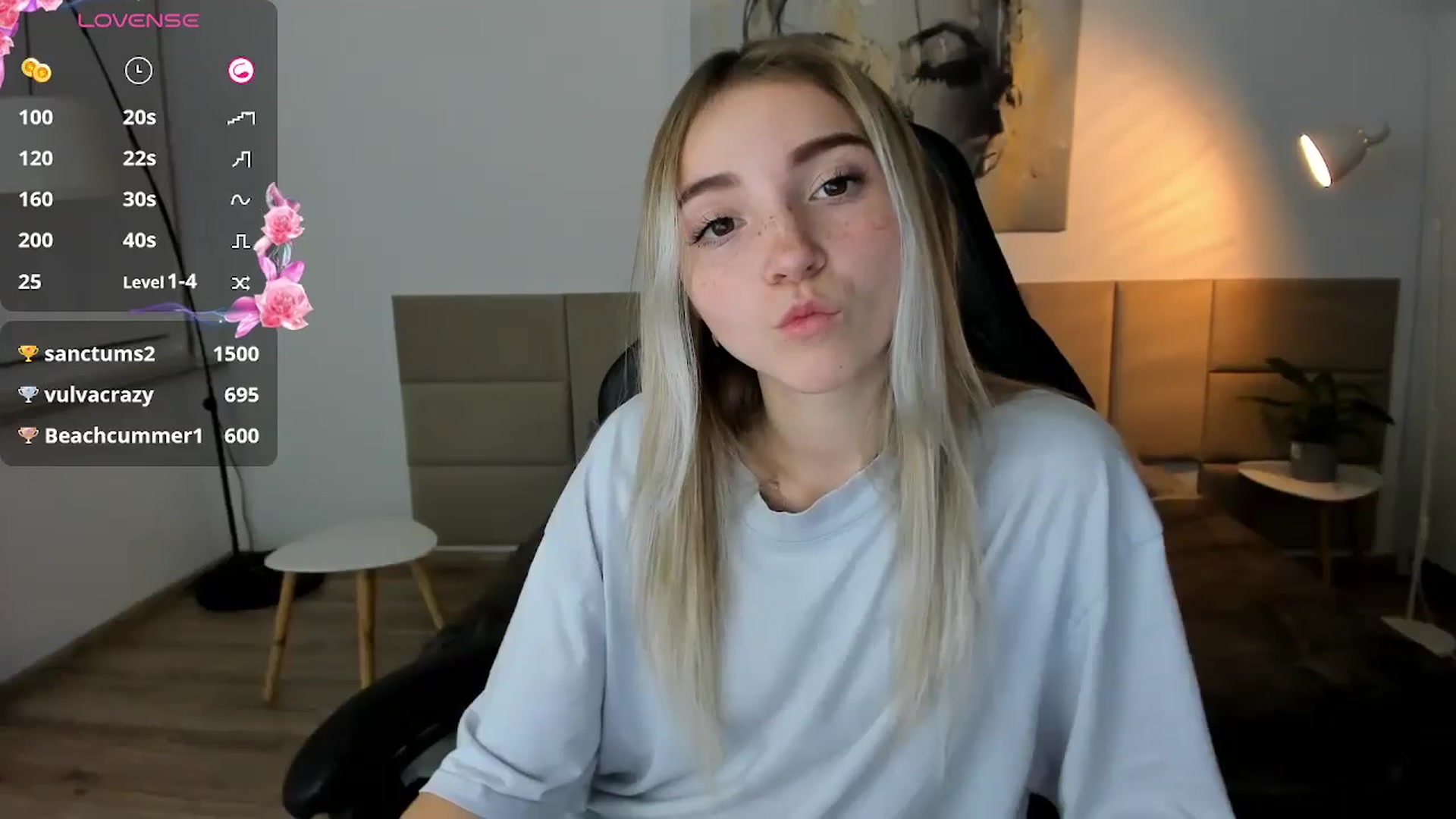 Gallery image thumbnail from Daisyy's myfreecams stream on, 10/06/2024, 20:01 image 5 of 20