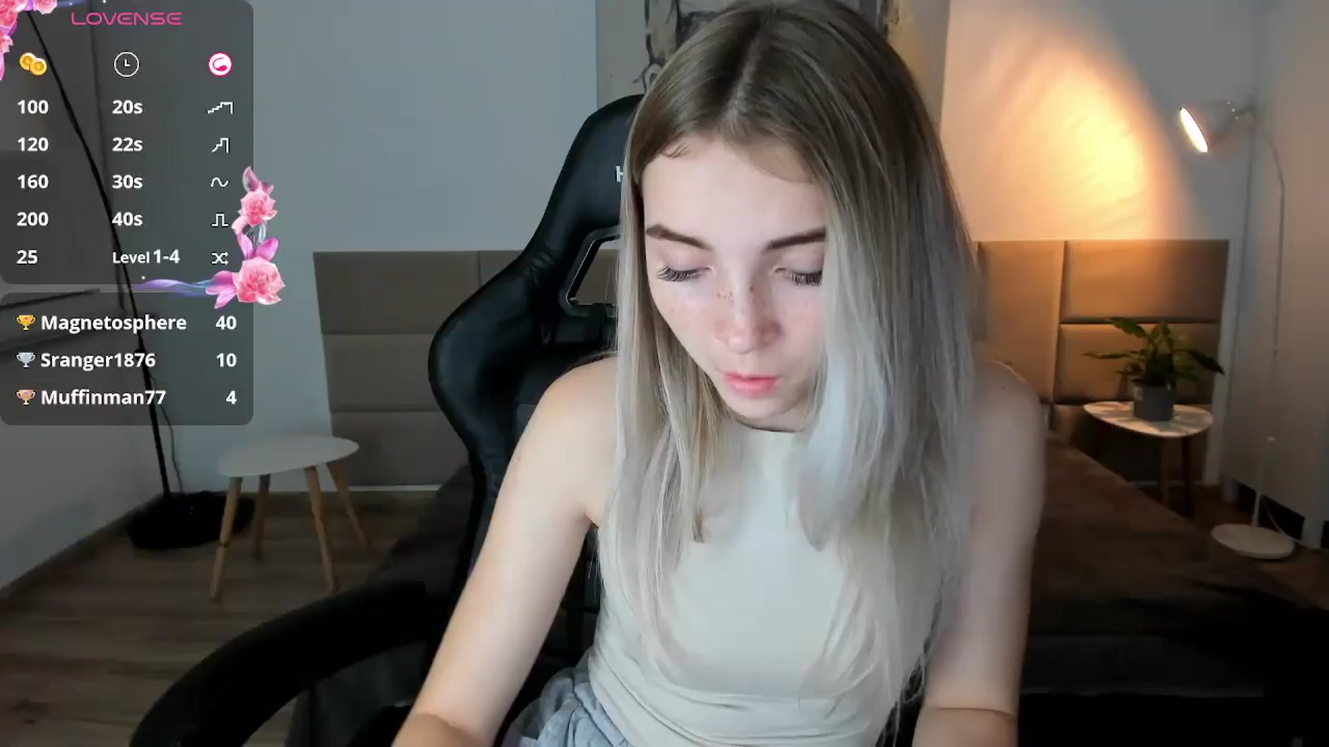 Gallery image thumbnail from Daisyy's myfreecams stream on, 10/08/2024, 16:57 image 15 of 20