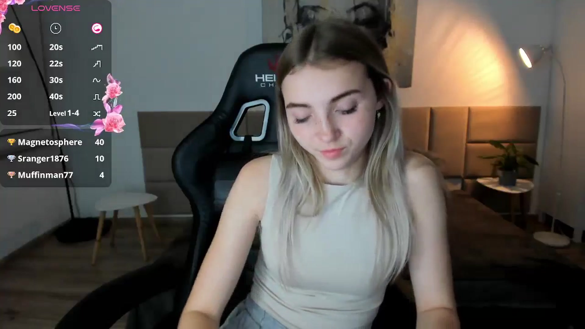 Gallery image thumbnail from Daisyy's myfreecams stream on, 10/08/2024, 16:57 image 4 of 20