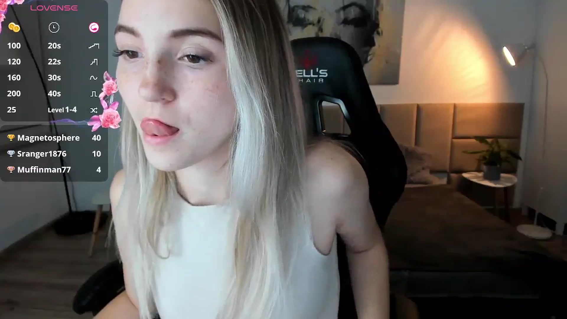 Gallery image thumbnail from Daisyy's myfreecams stream on, 10/08/2024, 16:57 image 14 of 20