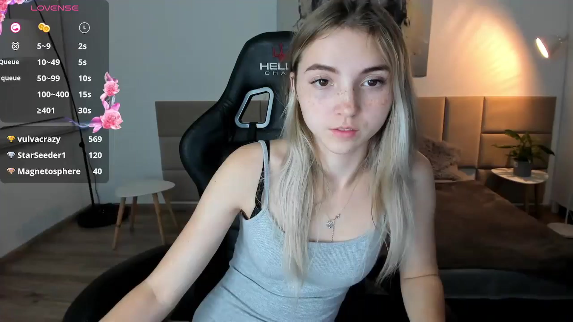 Gallery image thumbnail from Daisyy's myfreecams stream on, 10/08/2024, 18:36 image 13 of 20